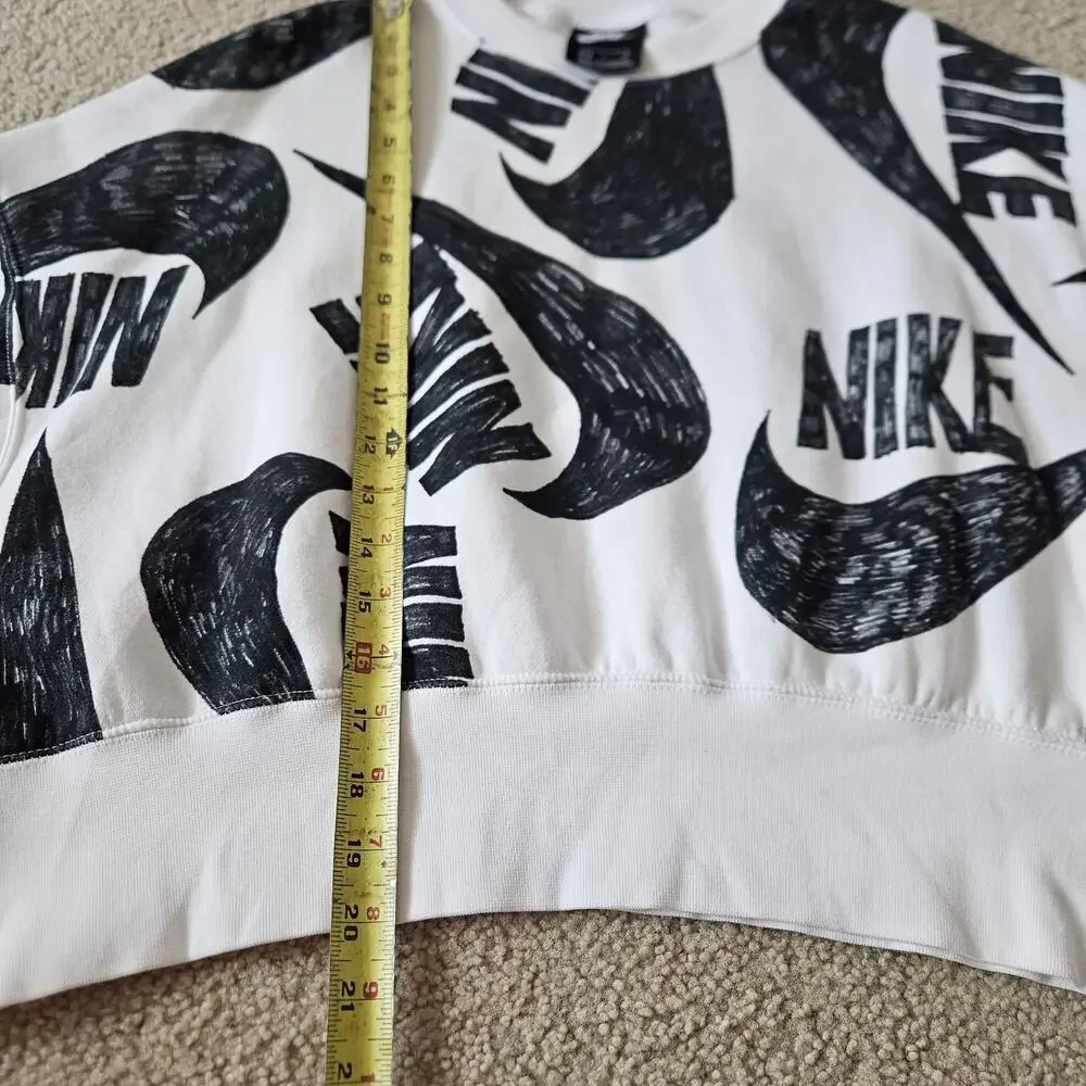 Nike sportswear phoenix